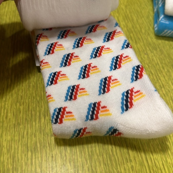 NEW ALDI Gear 2024 Crew Socks Six Pairs Total 3 Two Packs Women’s Size  4-10 - Picture 5 of 10